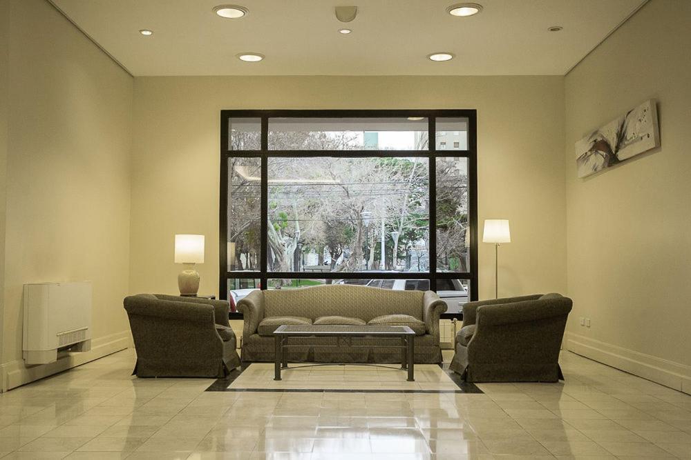 Austral Plaza Hotel 코모도로리바다비아 외부 사진